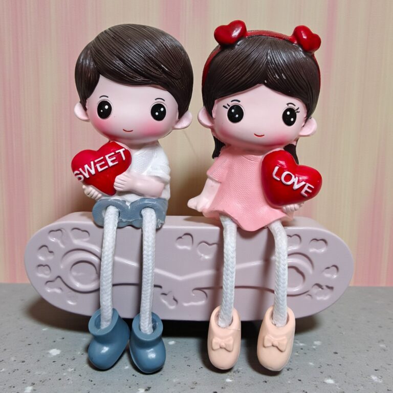 anniversary gift couple figurine home decor.jpg 2